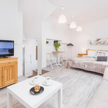 플라워 아파트 *