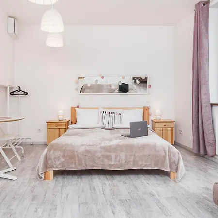 플라워 아파트 *