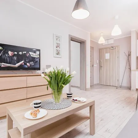 Flower Apartment *