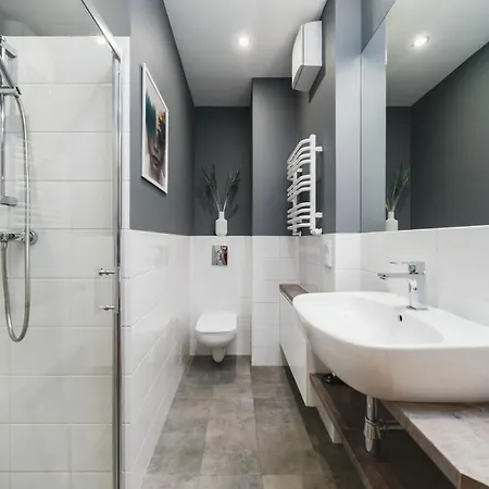 公寓 弗劳尔公寓 *